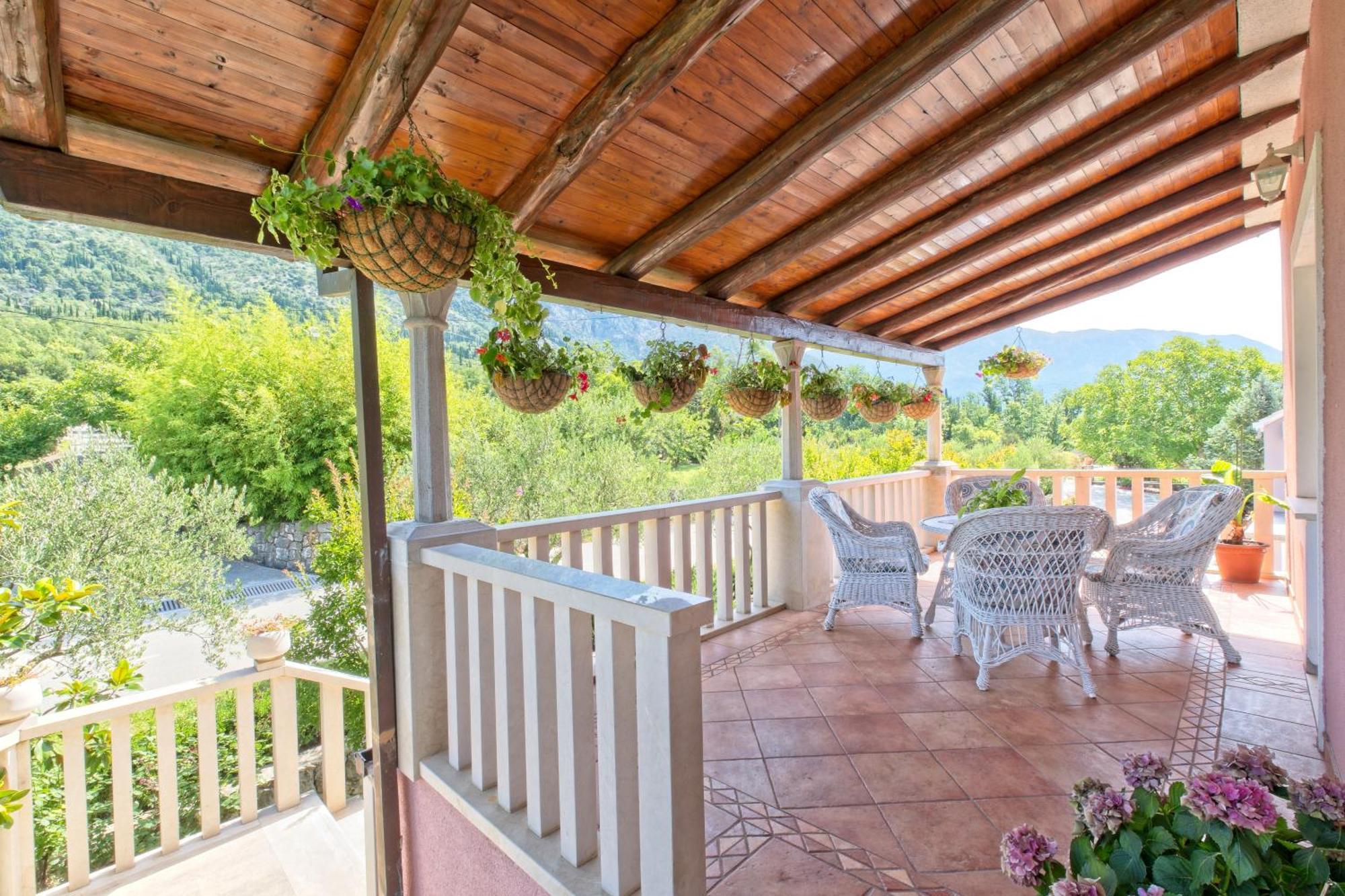 Villa Thousand Roses Lovorno Exterior foto